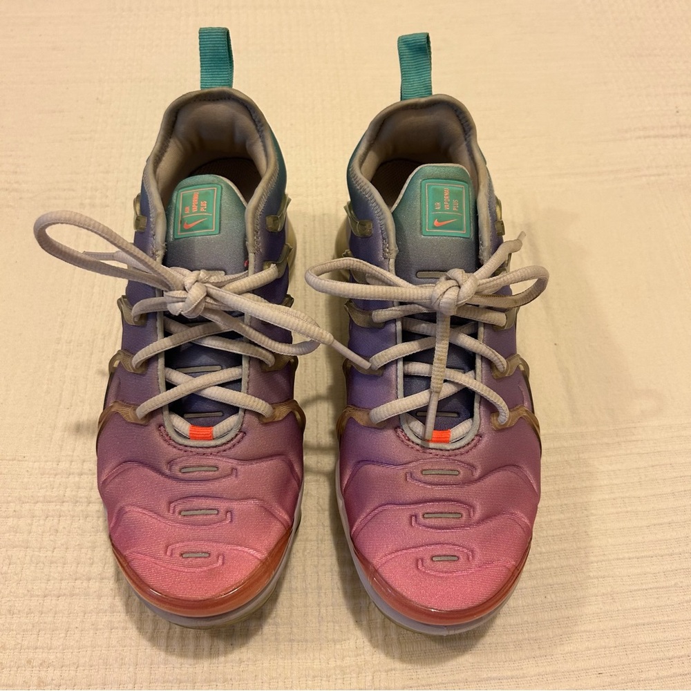 Nike Air VaporMax Plus Pastel Easter sz 7 Sneakers Rare Rainbow CW5593-700